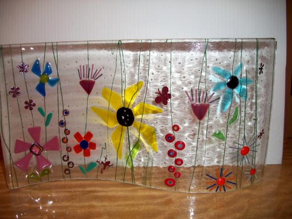 Flower Wavy - freestanding fused glass